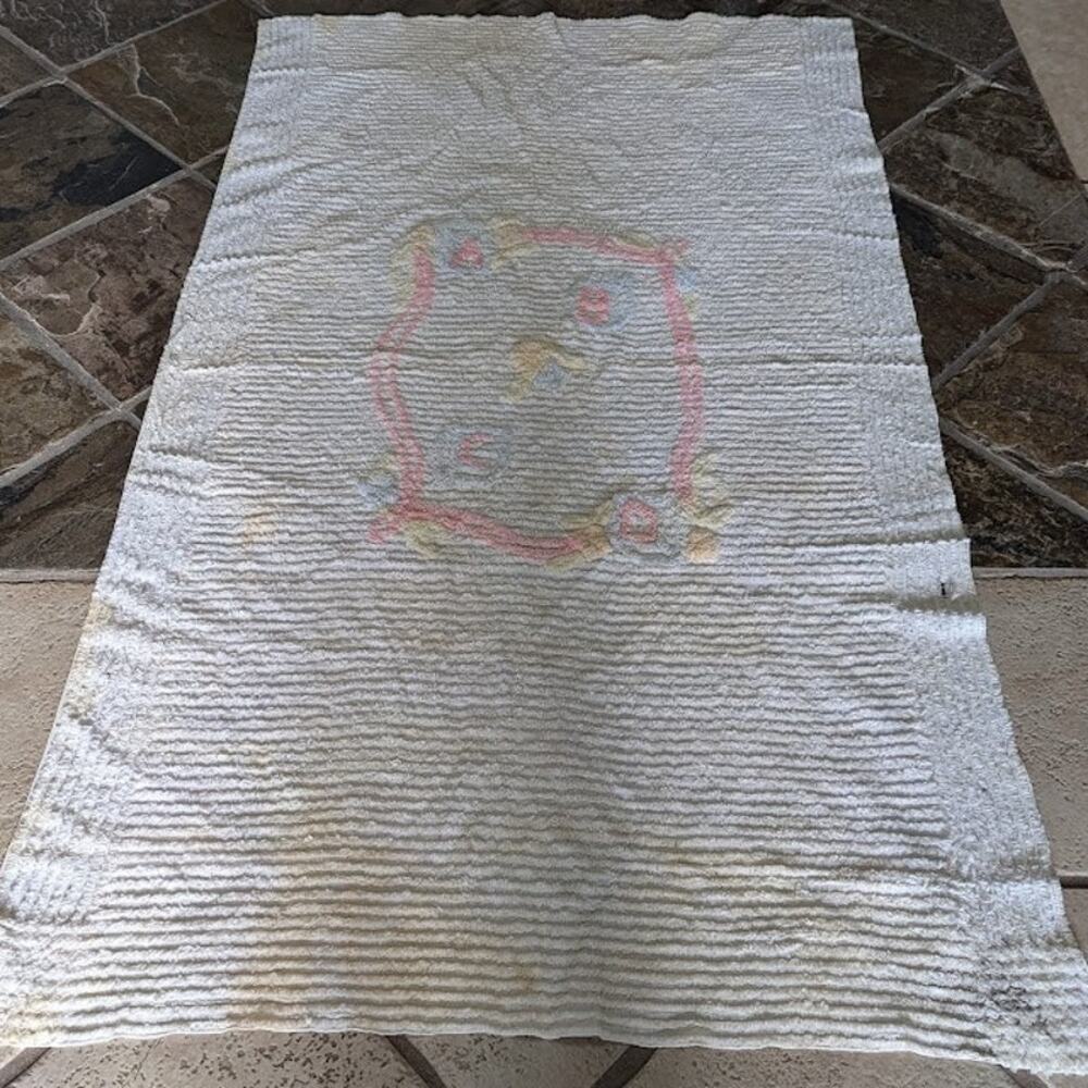 Vintage cream yellow pink blue Baby chenille crib  blanket FAIR condition Cutter